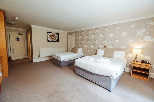 Manor, Premium, Double Bed، Woodlands Manor 8/10