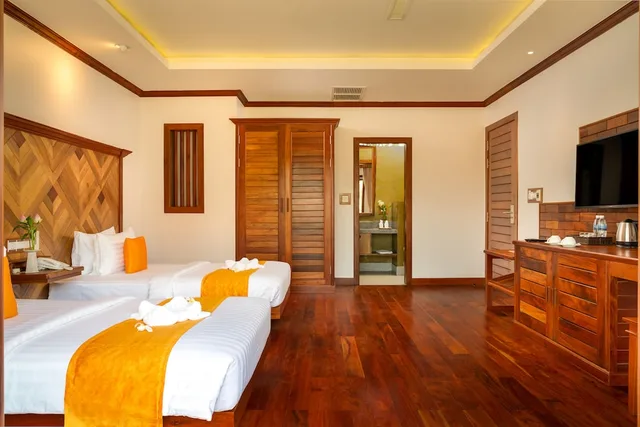Style, Modern, Deluxe, Twin Beds, Pool View, Balcony، Khmer House Resort 1/4