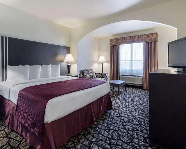 غرفة بسرير كينج لذوي الإعاقة، Quality Inn Buffalo TX 1/1