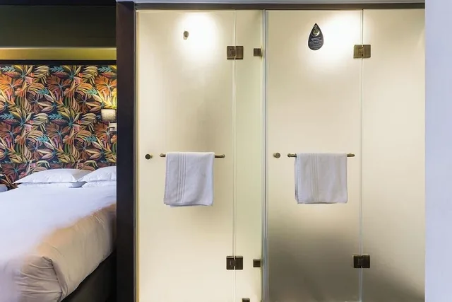 غرفة عائلية بسرير كوين وسرير فردي، Signature Lux Hotel By Onomo Foreshore 8/10