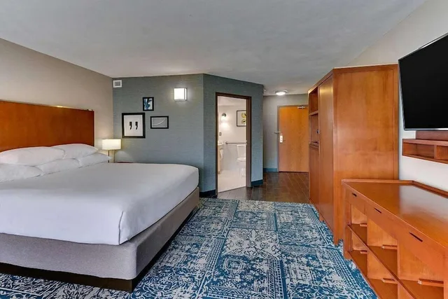 غرفة ديلوكس بسرير كينج لذوي الإعاقة، Wyndham Garden San Antonio Airport Northeast 7/10