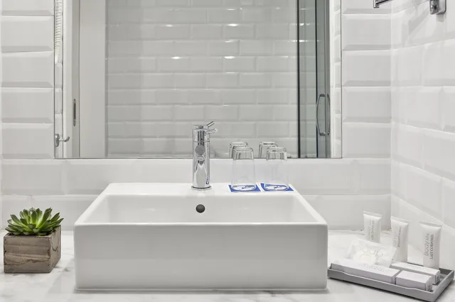 غرفة بريميوم بشرفة، Hotel Delamar - Adults Only 4/7
