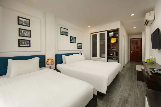 جناح عائلي بسرير مزدوج وسرير فردي بشرفة، New Vision Palace 2/6