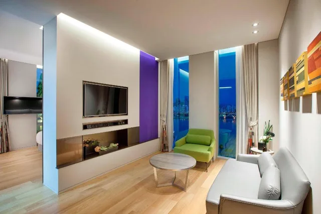 1 Bedroom, Aloft, River, Executive, Suite, King Bed, River View, Balcony، Aloft Gangnam Seoul 3/5