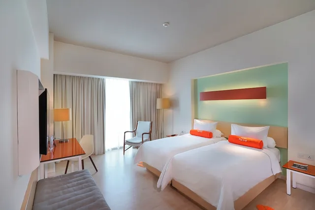 Harris, Twin Beds، HARRIS Hotel & Conventions Bekasi 7/8