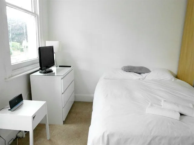 استوديو بسريرين منفصلين، Kew Rooms 2/5