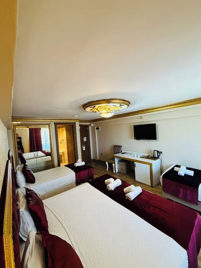 غرفة اقتصادية رباعية بأربعة أسرّة، Marmara Deluxe Hotel 4/7