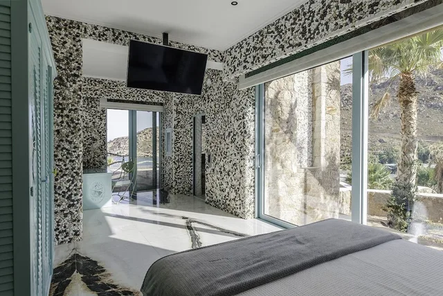3 Bedrooms, Suite, 3 King Beds, Calilo 3/7
