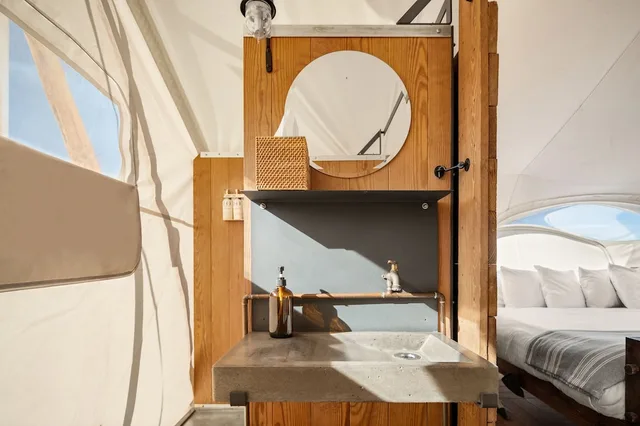 Stargazer, Tent, King Bed, Private Bathroom، Grand Canyon Under Canvas 4/4