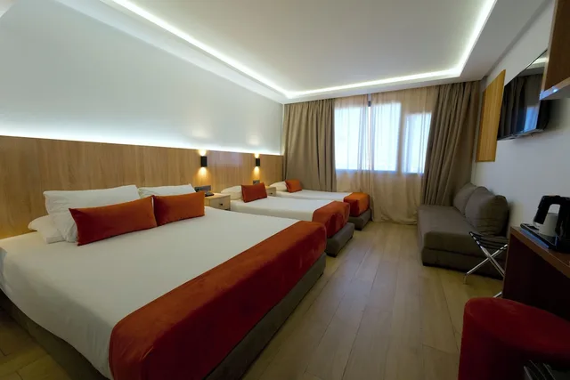 Superior, Quadruple, Twin Beds, Queen Bed, Garden View, Sofa, Argana Hotel 2/3