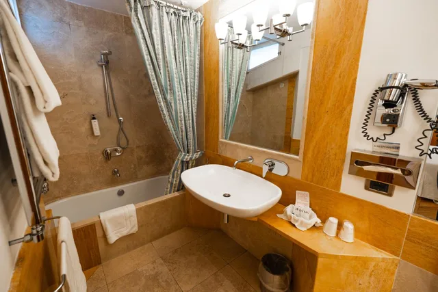 غرفة ثلاثية، Hotel Sant' Anna 7/10