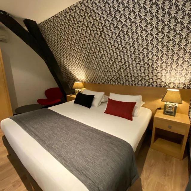 غرفة بسرير مزدوج، KYRIAD CHALON SUR SAONE CENTRE 6/10