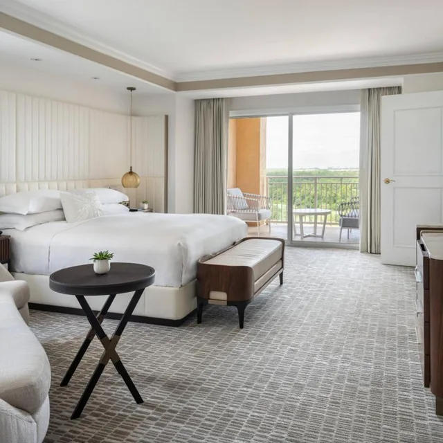Executive, Suite, King Bed, Lake Front, Pool View, Sofa, Club Lounge Access، The Ritz Carlton Orlando Grande Lakes 1/6