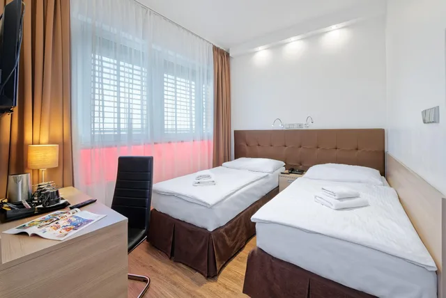 Deluxe, Double or Twin Bed, Pool Access، Hotel Aura Design & Garden Pool 2/10