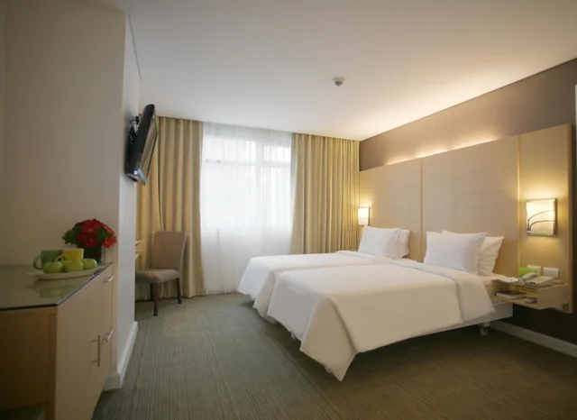 غرفة سوبيريور بسريرين منفصلين، St Giles Hotel Makati 1/3