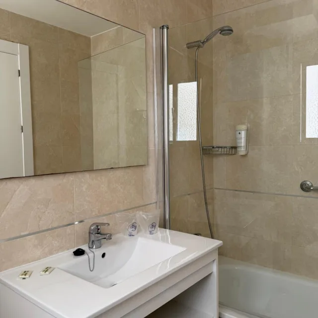 غرفة رباعية، Hotel Victoria Centro 6/8