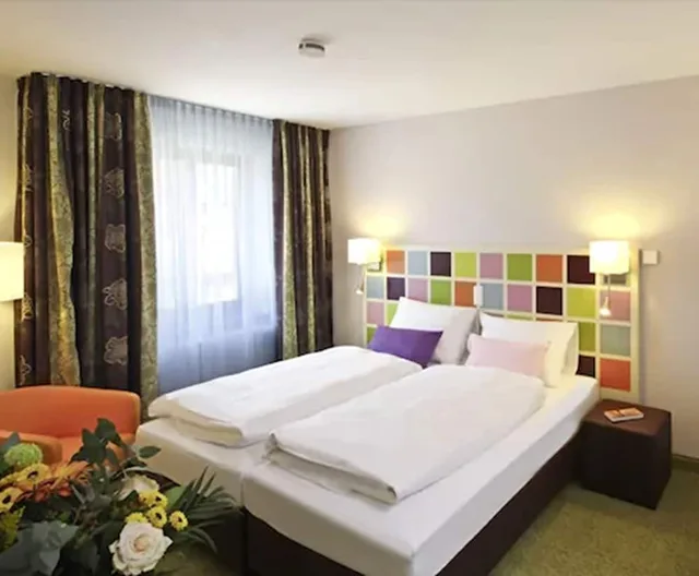 Economy, Double Bed, Hotel Arooma 1/2