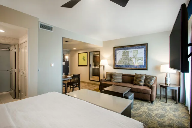 جناح استوديو بسرير كينج، Homewood Suites By Hilton Salina Downtown Ks 1/5
