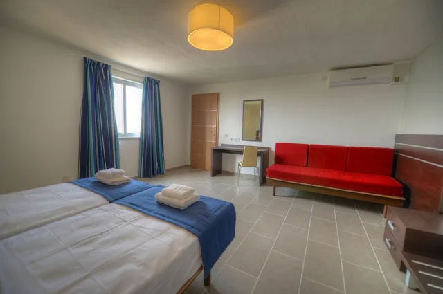 غرفة سوبيريور عائلية بسرير مزدوج وسرير فردي، Luna Holiday Complex 1/4