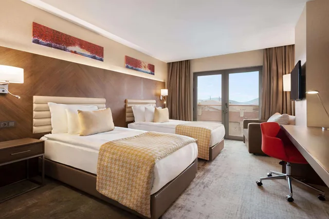 غرفة قياسية بسريرين منفصلين، Ramada by Wyndham Isparta 1/1