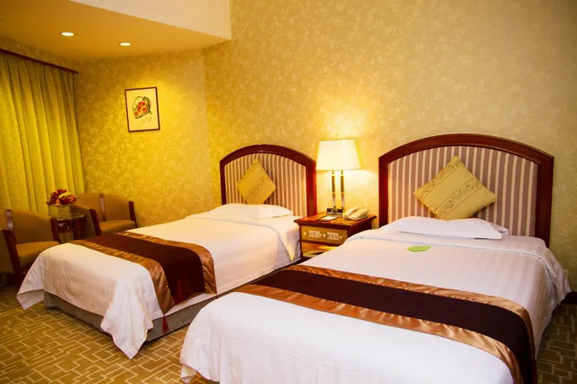 غرفة ديلوكس بسريرين منفصلين، Century Plaza 1/1