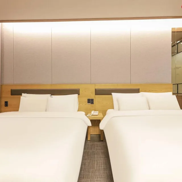 غرفة كبيرة بسريرين منفصلين، Jinju Kai Hotel 1/3