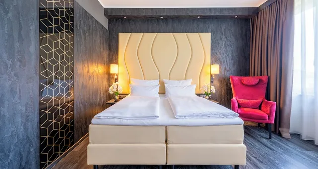 غرفة كومفورت بسريرين منفصلين، Plaza Premium Schwerin 1/5