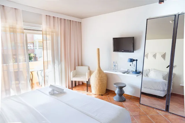 Room, Twin Beds, Costa Doiro Ambiance Village Apartment 1/10