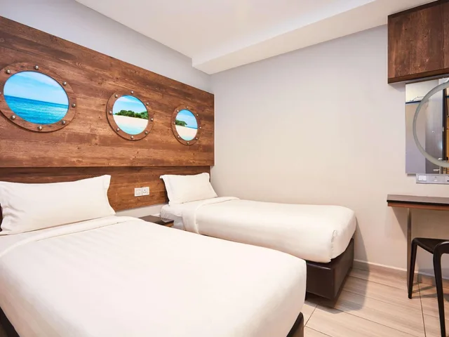 Standard, Twin Beds, No Window، ibis budget Singapore Selegie 1/10