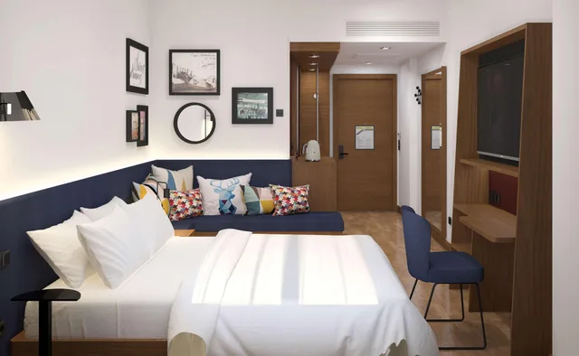 غرفة قياسية بسرير مزدوج، Hampton by Hilton Istanbul Arnavutkoy 4/10