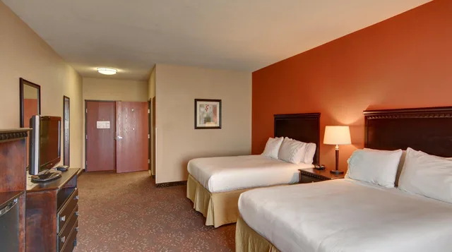 غرفة رباعية بسريرين كوين، Country Inn & Suites by Radisson, Tyler University Area 1/3