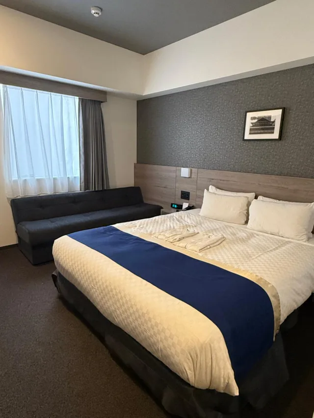 غرفة تنفيذية بسرير مزدوج مع أريكة بحوض استحمام، Best Western Plus Hotel Fino Osaka Kitahama 5/10