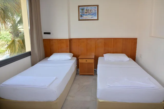 غرفة بسرير مزدوج أو سريرين منفصلين، Club Palm Garden Keskin 1/10