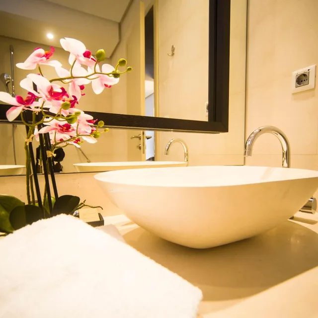 غرفة كبيرة بسرير مزدوج مع سرير إضافي، Residence 6/7