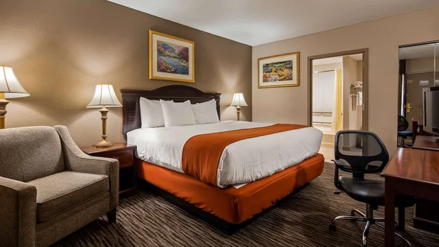غرفة بسرير كينج لذوي الإعاقة، Best Western Gateway Adirondack Inn 2/5
