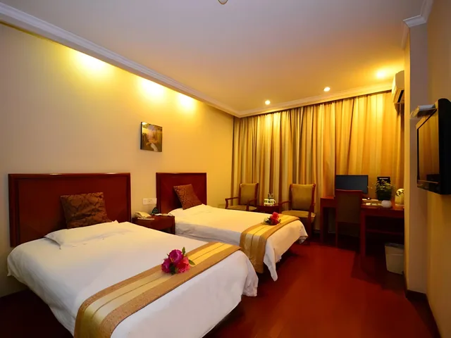 غرفة بزنس بسريرين منفصلين، GreenTree Inn Xuzhou Yunlong District West Gate of Yunlong Public Park Express Hotel 1/1