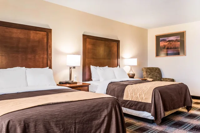 غرفة قياسية بسريرين مزدوجين، Comfort Inn Suites Sheridan 2/2