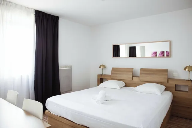 Classic, Studio, King Bed, Teneo Apparthotel Bordeaux Merignac Aeroport 3/10