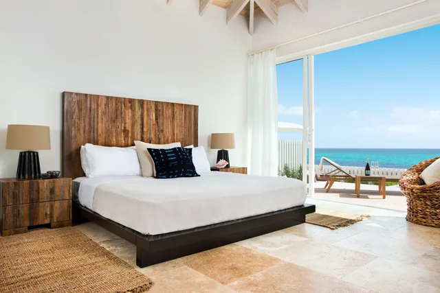 Ridge Top, Premier, Suite, King Bed, Ocean View، SAILROCK RESORT 1/5