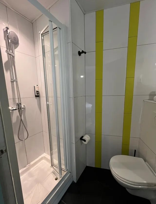 غرفة ثلاثية بسرير مزدوج وسرير فردي بشرفة، Vintage Paris Gare du Nord 4/4
