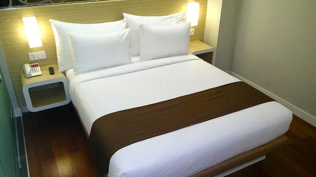 Nano, Deluxe، Grand Citihub Hotel @Kartini 2/3