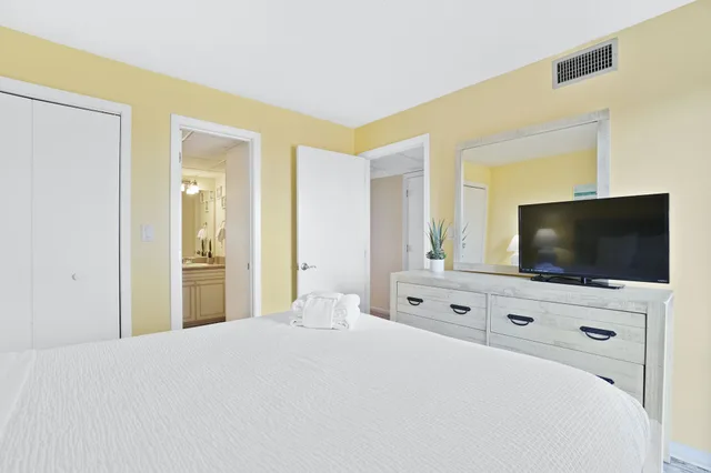 2 Bedrooms, Condo, King and Queen Bed, Ocean View, Sofa, Edgewater Beach & Golf Resort By Panhandle Getaways 4/6