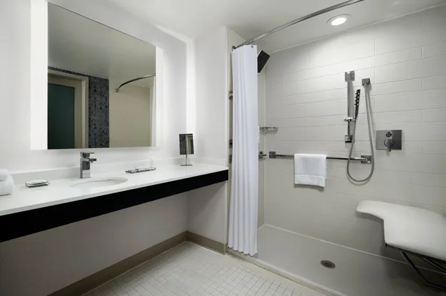 غرفة رباعية، Marriott Louisville Downtown 5/5