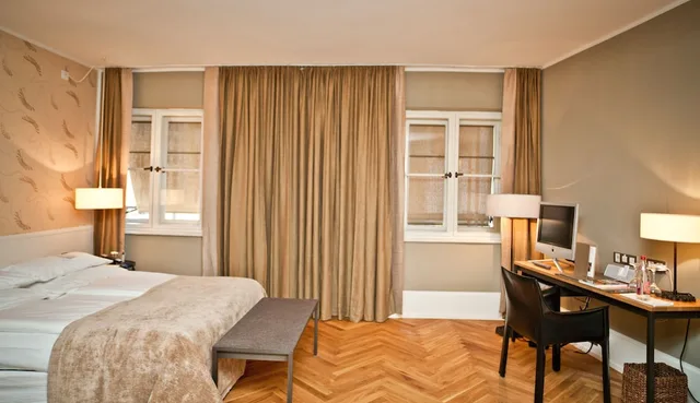 غرفة سوبيريور بسرير كوين، Cortiina Hotel 1/4