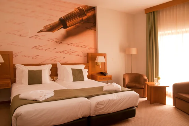 Standard, Triple, Hotel Rainha D Amelia Arts Leisure 1/2
