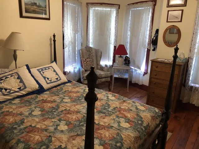 Charlotte, Standard, Queen Bed، Keller House Bed &amp; Breakfast 1/3