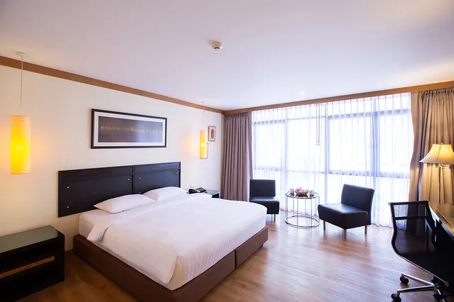 غرفة تنفيذية، The Tarntawan Hotel Surawong Bangkok 2/5