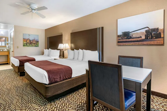 Room, 2 Queen Beds, Best Western Orchard Inn 3/5
