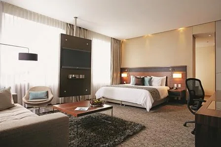 غرفة سوبيريور بسرير مزدوج، DoubleTree by Hilton Hotel Bogota Parque 93 2/6