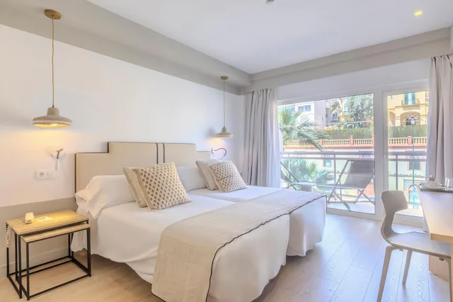 غرفة سوبيريور بسرير مزدوج أو سريرين منفصلين بشرفة، Hotel Soho Boutique Las Vegas 1/8